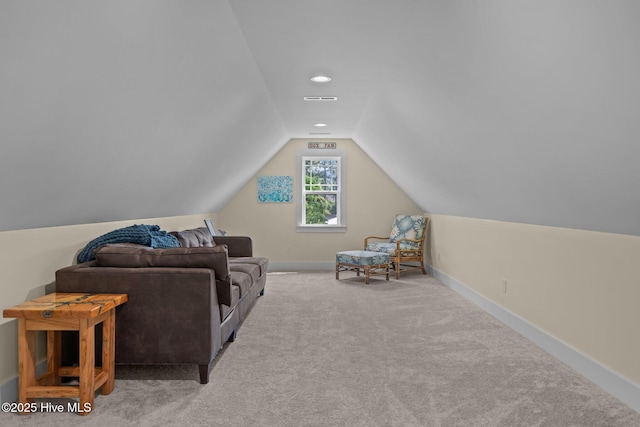 3528 Cordgrass Ln, Wilmington, NC 28409 - carpeted living room with vaulted ceiling, baseboards, and recessed lighting