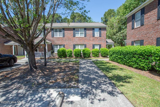 5126 Lamppost Cir, Wilmington, NC 28403 - colonial home with brick siding