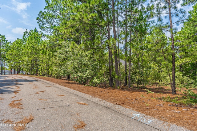101 Andrews Dr, West End, NC 27376