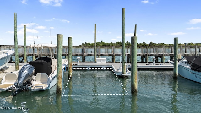 dock featuring a water view
