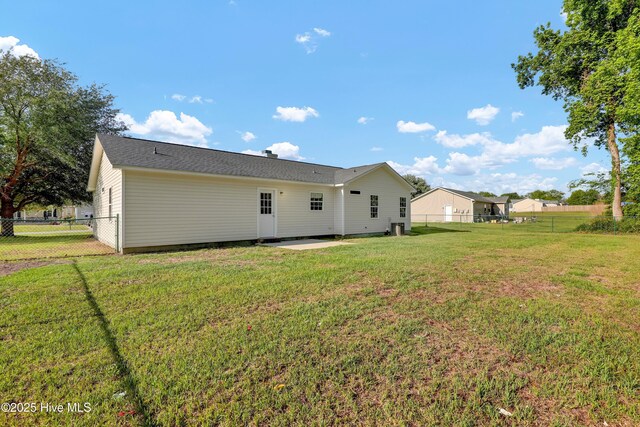117 Clint Mills Rd, Maysville, NC 28555 - view of rear view of house