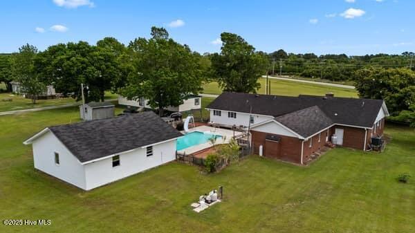 117 Arthur Rd, Beaufort, NC 28516 - view of subject property with a pool