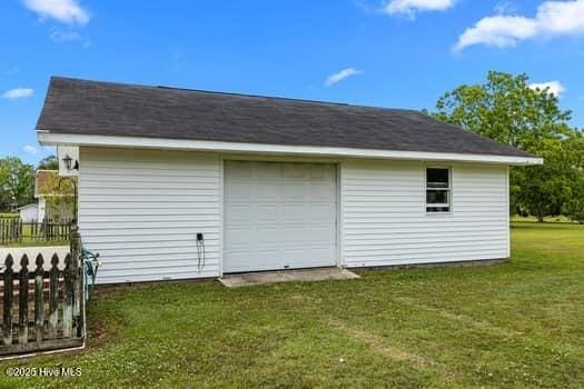 117 Arthur Rd, Beaufort, NC 28516 - view of detached garage