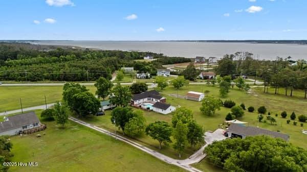 117 Arthur Rd, Beaufort, NC 28516 - bird's eye view of a nearby body of water