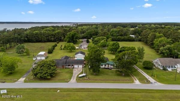 117 Arthur Rd, Beaufort, NC 28516 - aerial view of a large body of water and a heavily wooded area