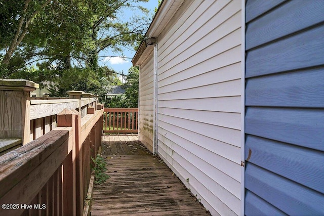 1912 Nun St, Wilmington, NC 28403 - view of wooden deck