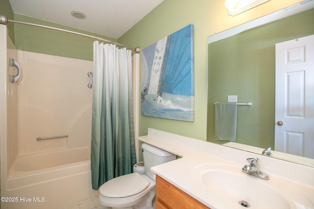 102 Macgregor Dr, Beaufort, NC 28516 - full bath with toilet, vanity, and shower / bath combo with shower curtain
