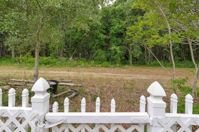 417 Settlers Ln, Kure Beach, NC 28449 - view of yard