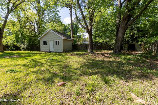 705 Dennis Rd, Jacksonville, NC 28546 - view of yard featuring an outdoor structure