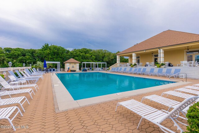 9808 Clarendon Dr, Emerald Isle, NC 28594 - community pool with a patio