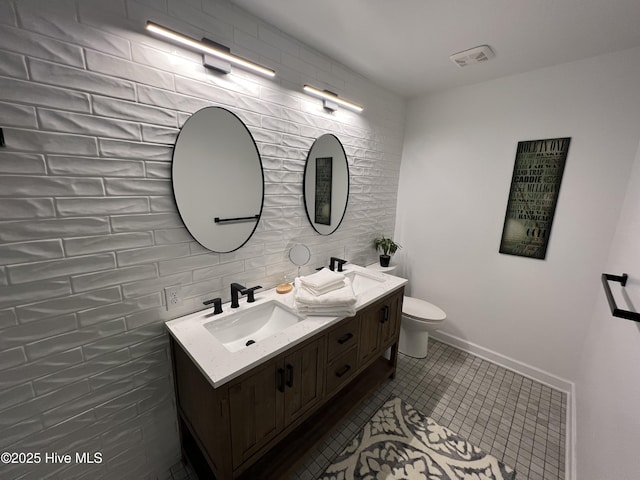 50 Short Rd, Pinehurst, NC 28374 - bathroom featuring double vanity and tile patterned floors