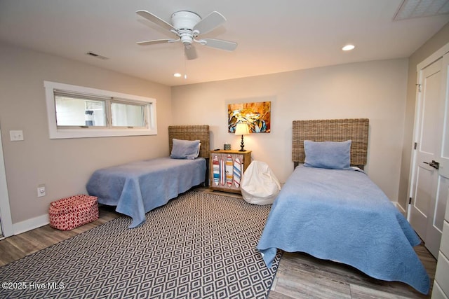 565 Salter Path Rd Unit S-5, Pine Knoll Shores, NC 28512 - bedroom featuring recessed lighting, wood finished floors, a ceiling fan, and baseboards