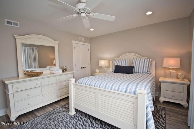 565 Salter Path Rd Unit S-5, Pine Knoll Shores, NC 28512 - bedroom featuring dark wood-style floors, recessed lighting, ceiling fan, and baseboards