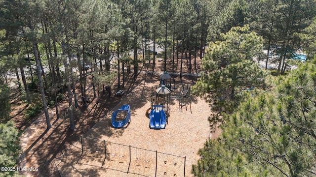 drone / aerial view of a recreational park