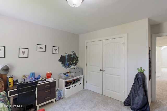 view of carpeted office space