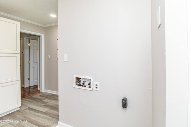 204 Fox Dr, Dudley, NC 28333 - laundry area with hookup for a washing machine, light wood-style flooring, crown molding, baseboards, and recessed lighting