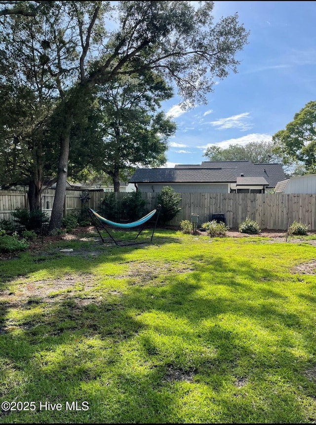 129 NE 36th St, Oak Island, NC 28465 - view of yard