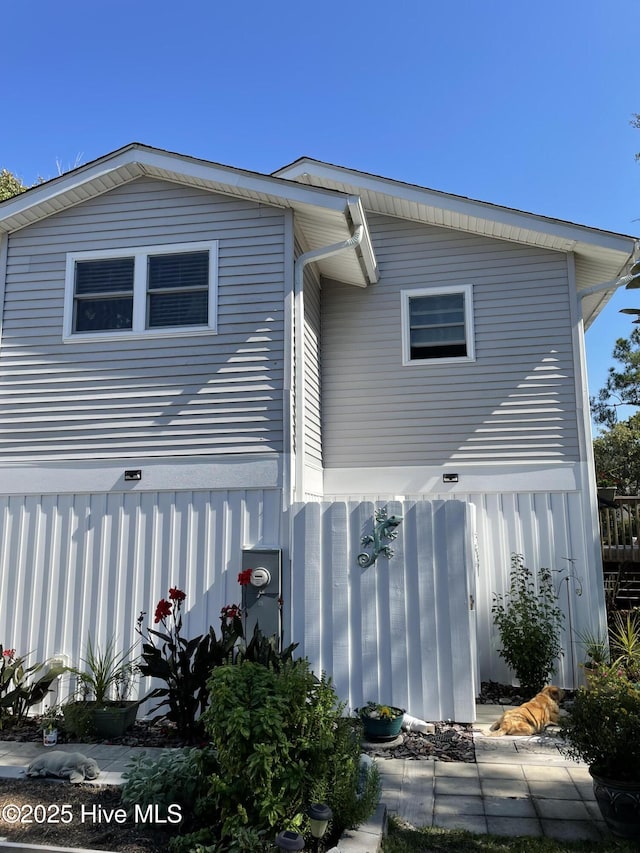 129 NE 36th St, Oak Island, NC 28465 - back of property