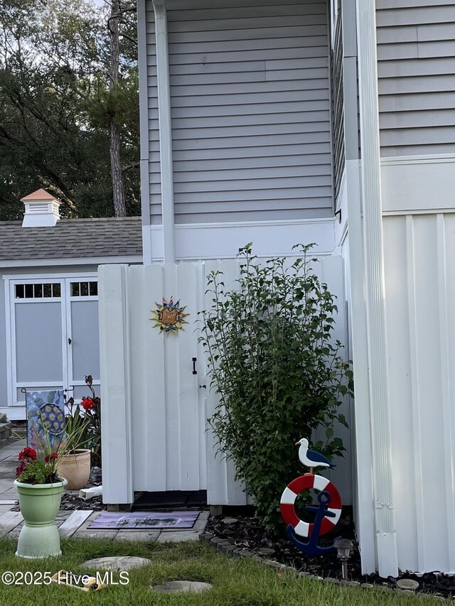 129 NE 36th St, Oak Island, NC 28465 - exterior view