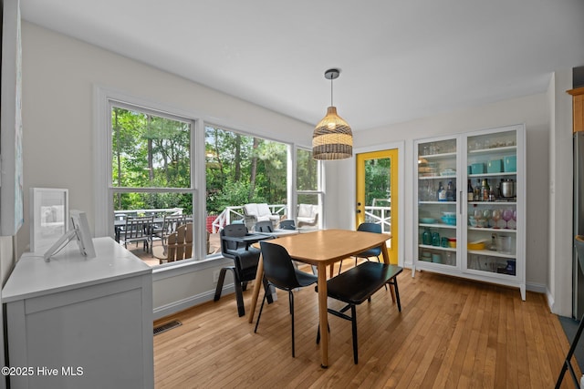 1005 Cambridge Ct, Trent Woods, NC 28562 - dining space featuring light wood-type flooring and an office area