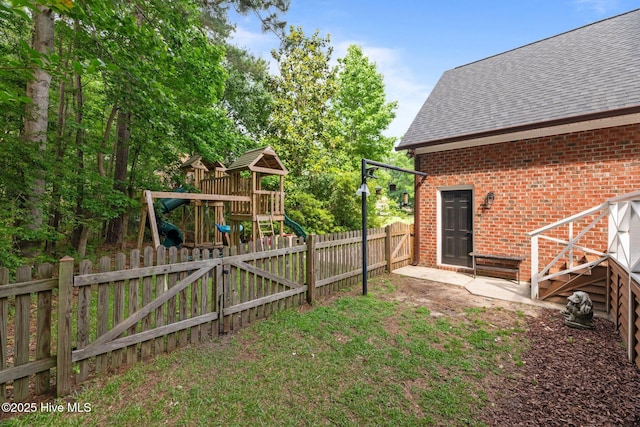 1005 Cambridge Ct, Trent Woods, NC 28562 - view of yard featuring fence and a playground