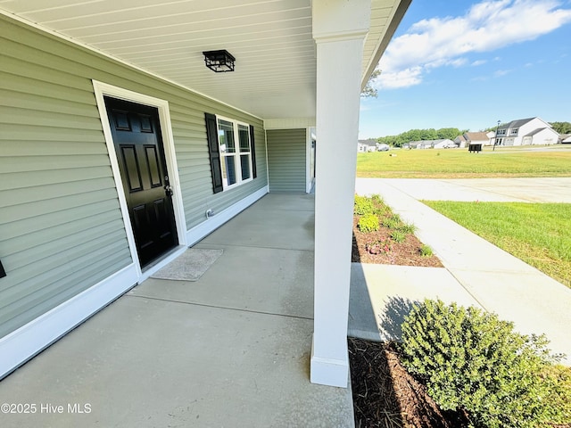 view of patio / terrace with a porch