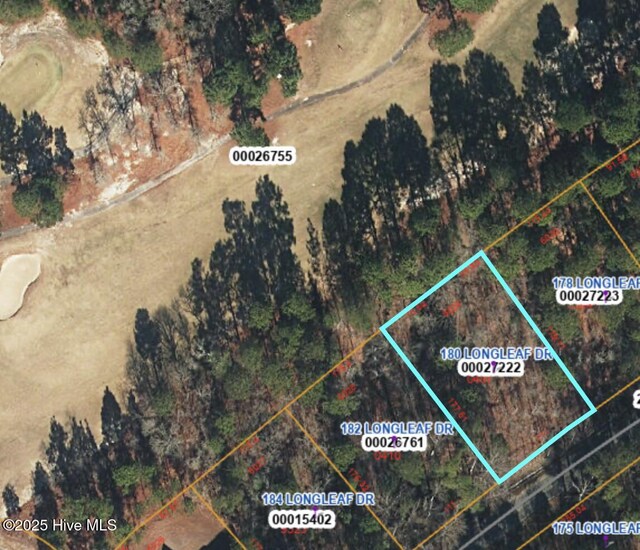 180 Longleaf Dr, Seven Lakes, NC 27376