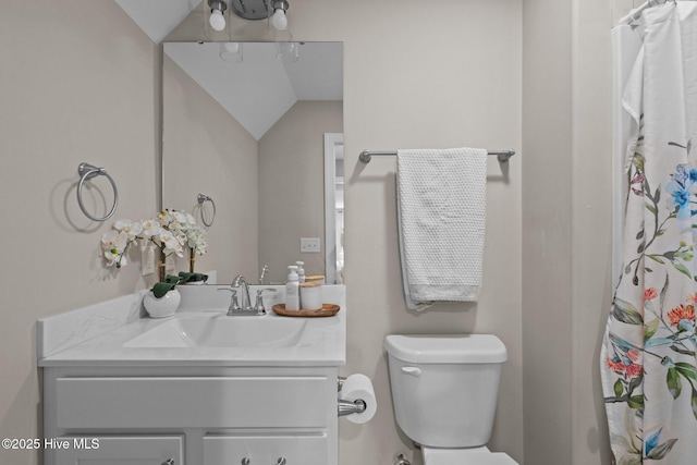 125 Steeplechase Way, Southern Pines, NC 28387 - full bath with lofted ceiling, vanity, toilet, and curtained shower