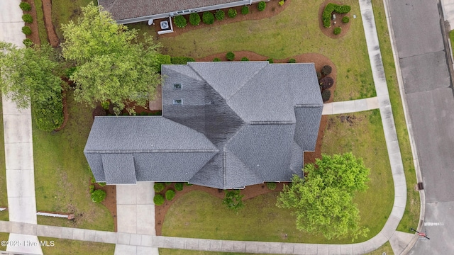 aerial view of property and surrounding area