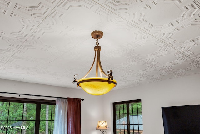 45 Fairway Dr, Shallotte, NC 28470 - detailed view of an ornate ceiling