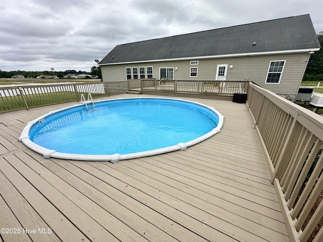 146 N Ravenwood Ln, Belhaven, NC 27810 - view of swimming pool featuring a deck