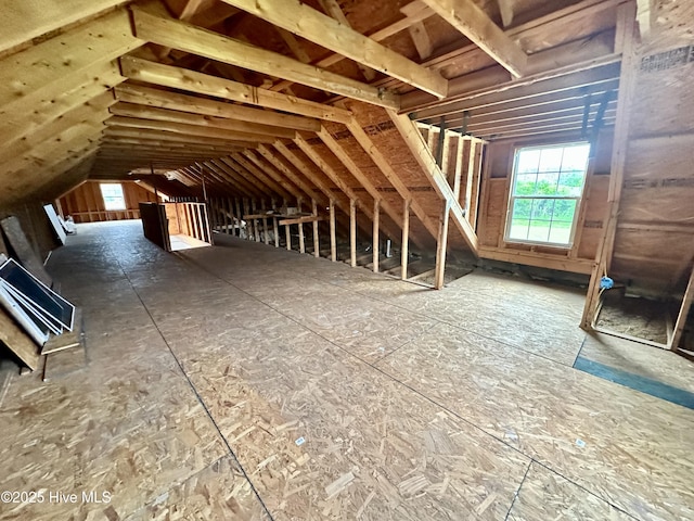 146 N Ravenwood Ln, Belhaven, NC 27810 - attic with an upstairs landing
