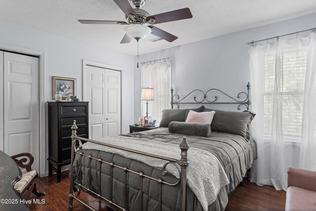 807 Cheryl Ln, Wilmington, NC 28405 - bedroom featuring dark wood finished floors, ceiling fan, and a textured ceiling