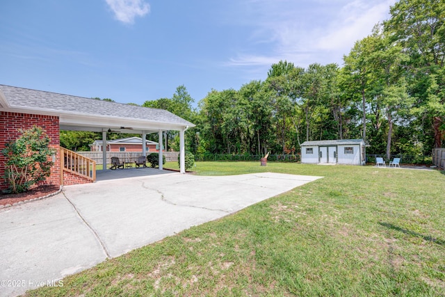 138 Cherokee Trl, Wilmington, NC 28409 - view of yard featuring an outbuilding