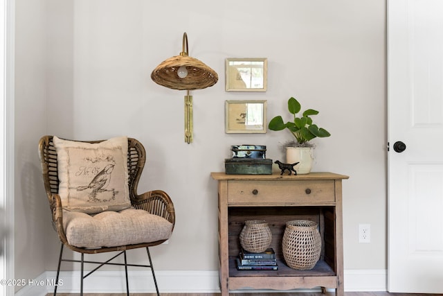 sitting room with baseboards