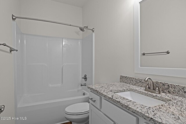 160 Freedom Park Rd, Beaufort, NC 28516 - full bath featuring toilet, vanity, and shower / bath combination