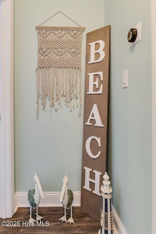 227 NE 38th St, Oak Island, NC 28465 - detailed view