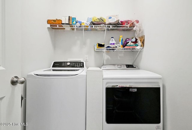 1807 St Patricks Ct SE Lot 267, Bolivia, NC 28422 - laundry room featuring washer and clothes dryer