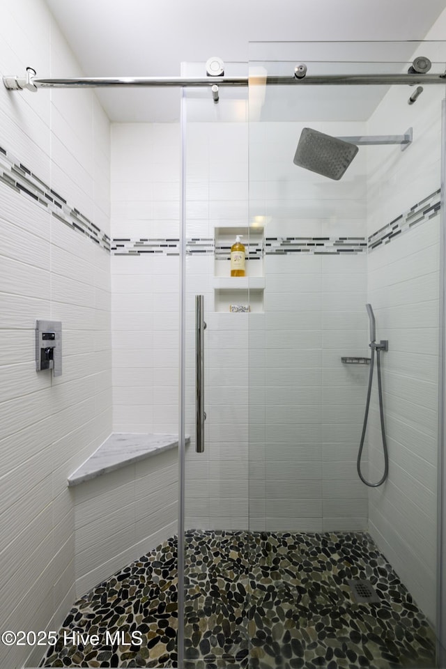 302 Plantation Dr, New Bern, NC 28562 - bathroom with a shower stall