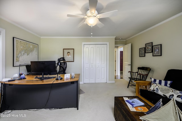 302 Plantation Dr, New Bern, NC 28562 - carpeted home office with crown molding, a ceiling fan, and baseboards