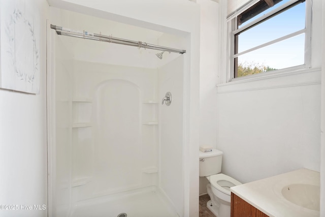 9291 NC-171, Williamston, NC 27892 - full bath featuring a stall shower, toilet, and vanity