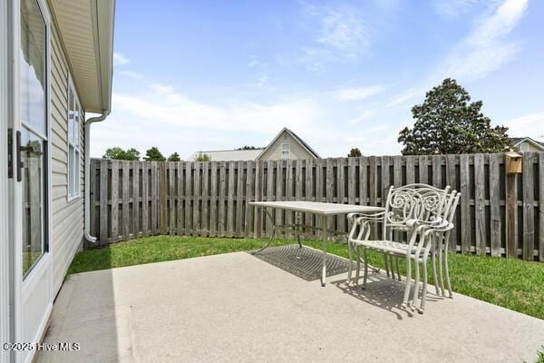 2610 Selkirk Ct, Wilmington, NC 28411 - view of patio / terrace featuring a fenced backyard