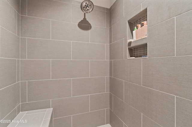 1727 Tearthumb Ct, Wilmington, NC 28403 - bathroom featuring tiled shower