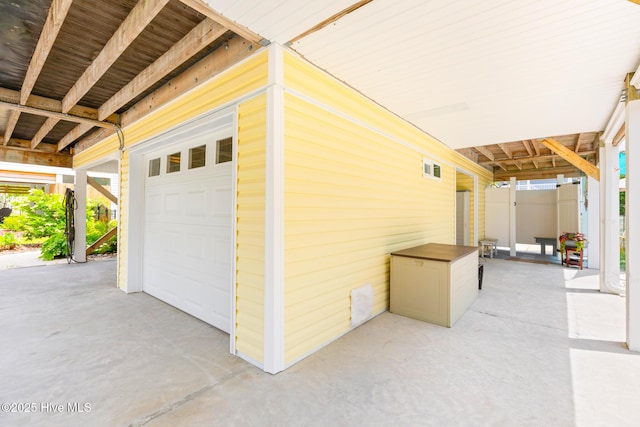 104 SE 32nd St, Oak Island, NC 28465 - view of garage