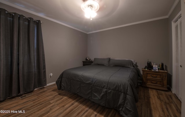 2518 Pilot-Riley Rd, Zebulon, NC 27597 - bedroom featuring wood finished floors, ornamental molding, and baseboards
