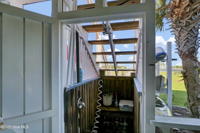 1855 Newkirk Rd, Wilmington, NC 28409 - detailed view of stairs