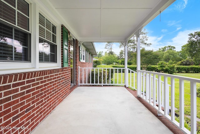 330 Breckenridge Dr, Wilmington, NC 28412 - view of covered porch