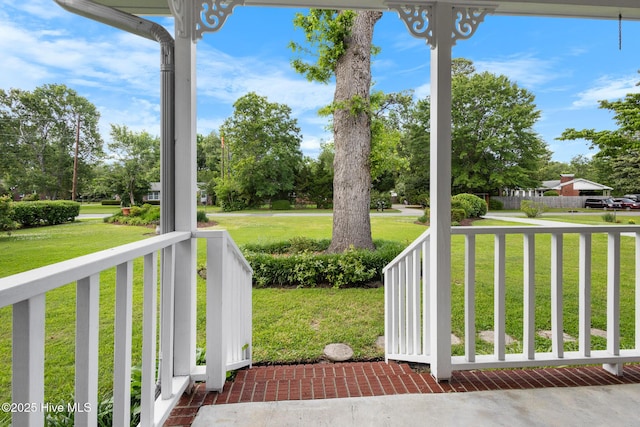 330 Breckenridge Dr, Wilmington, NC 28412 - view of grassy yard featuring covered porch