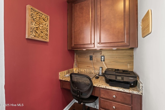 4007 Norseman Loop Unit 5, Southport, NC 28461 - office area with built in study area