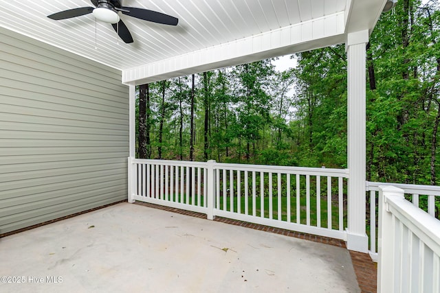 view of patio featuring a ceiling fan